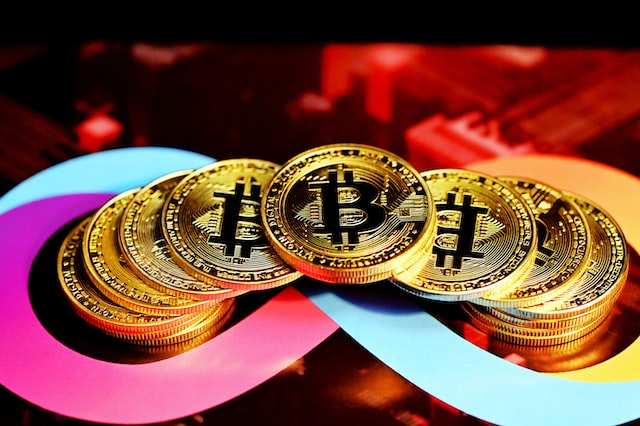 2錢包10小時內向Coinbase存入2110億枚SHIB